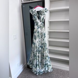 Worn Once Mac Duggal Floral Chiffon Lace Up Gown